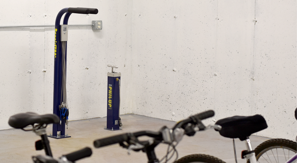 Bike-Repair-Stand-in-Bike-Room