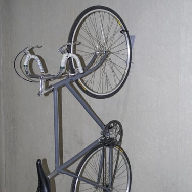 madrax_z_bike_rack_with_bike