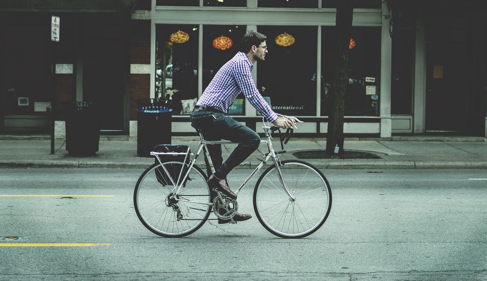 bicycle-commuter